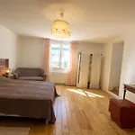 Maison Sur 8 Hectares, Randonnees, Piscine Partagee - Fr-1-616-535 Montpon-Menesterol